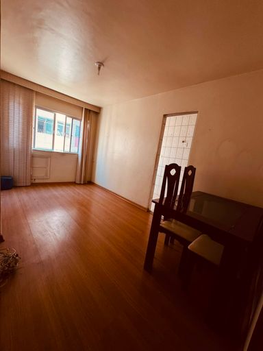 Sala  em outro ângulo