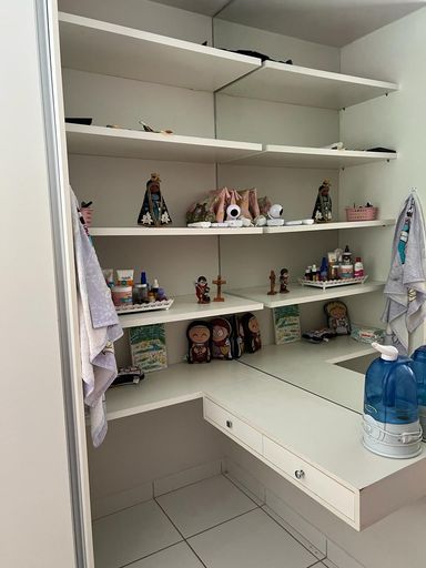 PENTADEIRA DO QUARTO 2