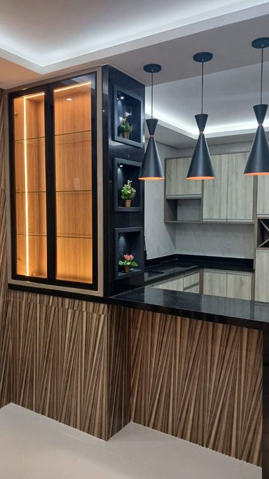 cristaleira com banqueta de marmore