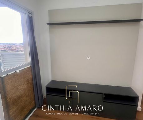 Sala com painel