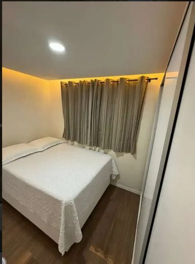 Quarto Casal