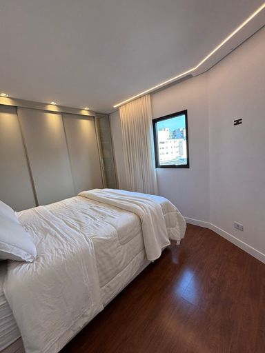 Quarto Casal