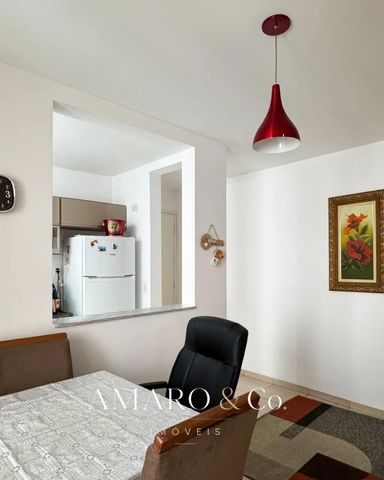 Sala com 2 ambientes e sacada