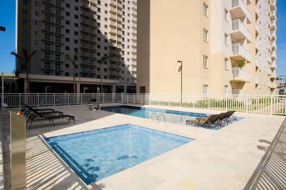 Piscina adulto e infantil