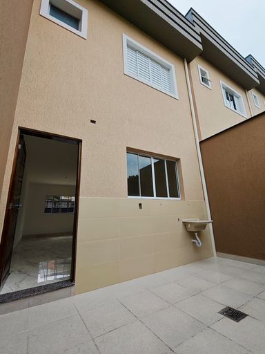 Área de Serviço com quintal