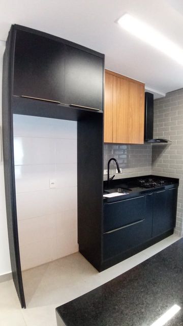 Cozinha com armários