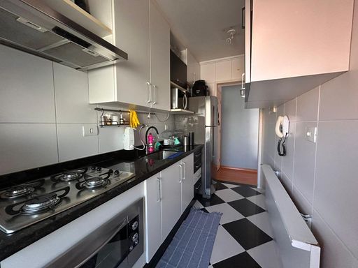 Cozinha com armários