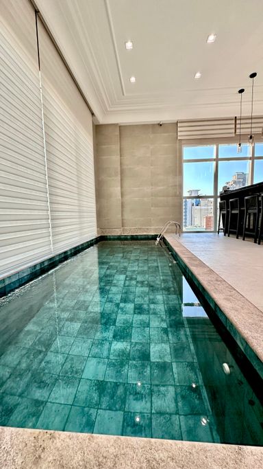 PISCINA PRIVATIVA NA COBERTURA