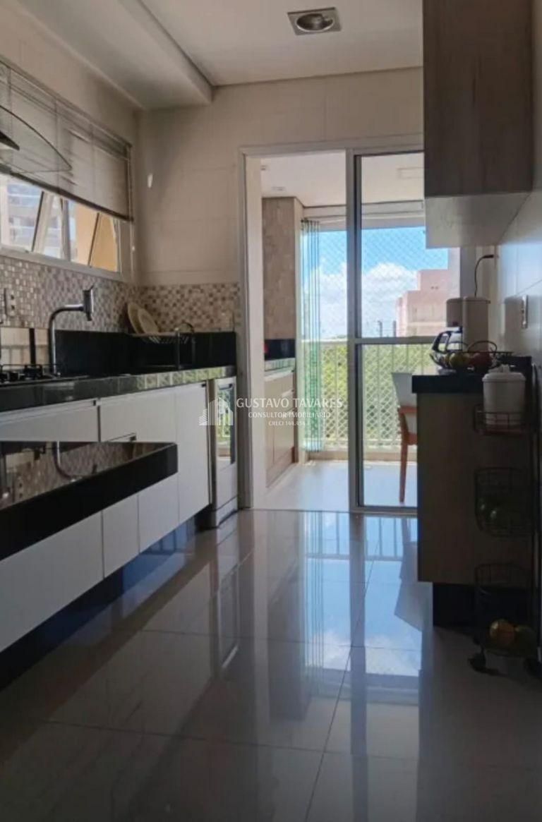 Apartamento à venda com 3 quartos, 111m² - Foto 4