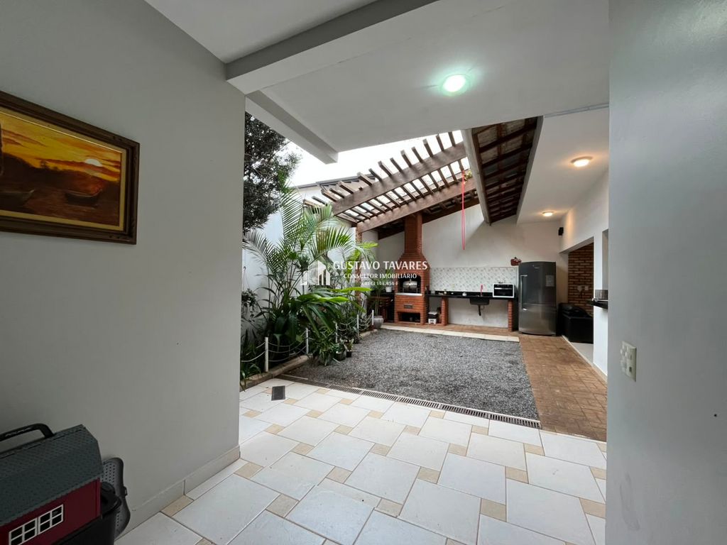 Casa, 4 quartos, 250 m² - Foto 2