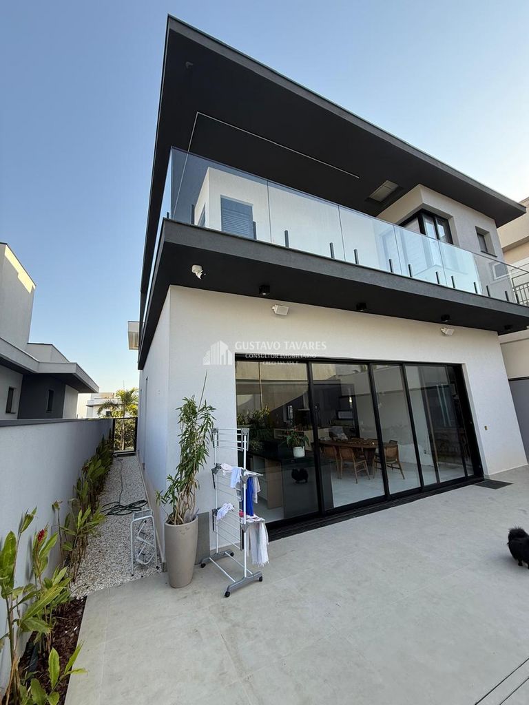 Sobrado, 3 quartos, 350 m² - Foto 2