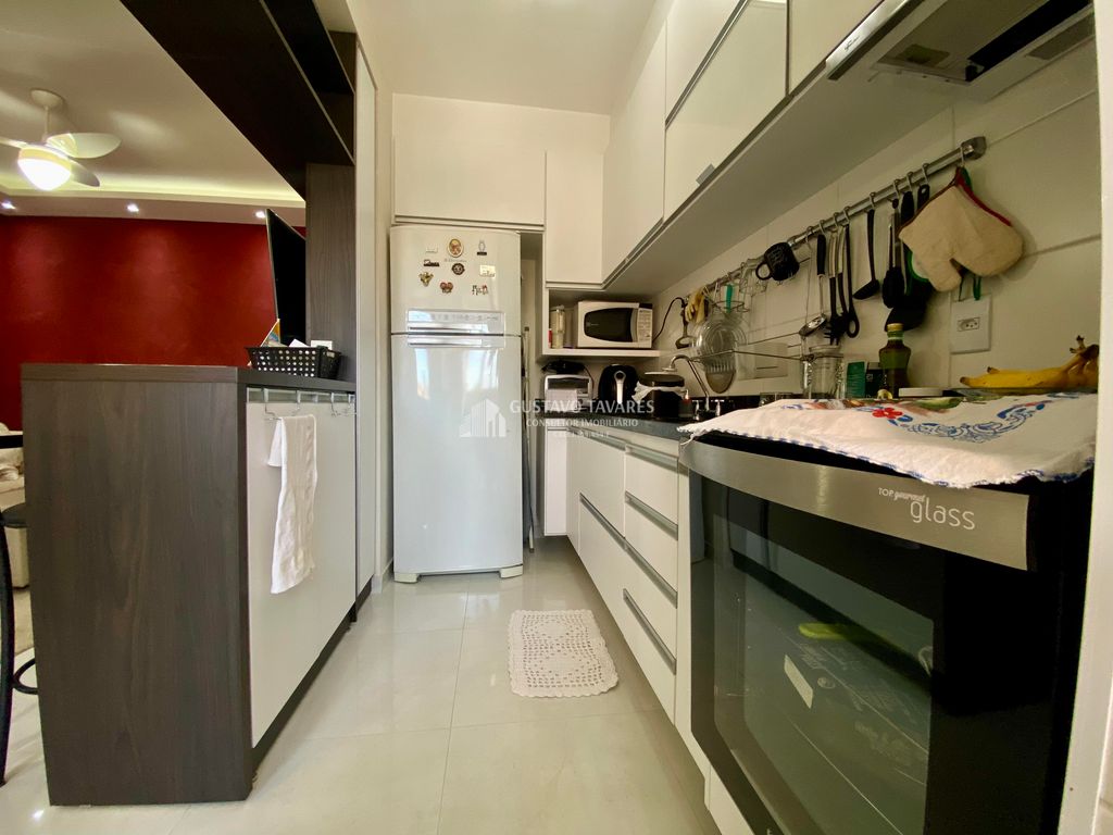 Apartamento à venda com 2 quartos, 60m² - Foto 6