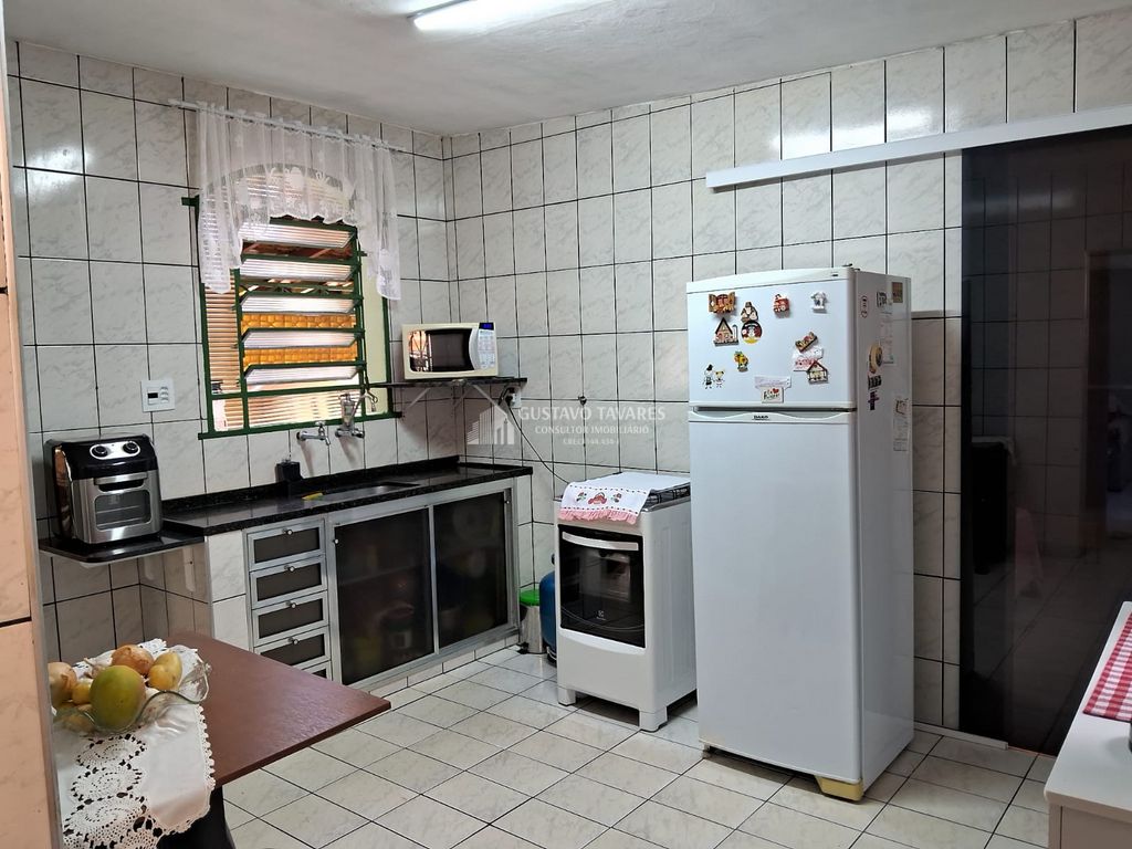 Casa, 2 quartos, 226 m² - Foto 29