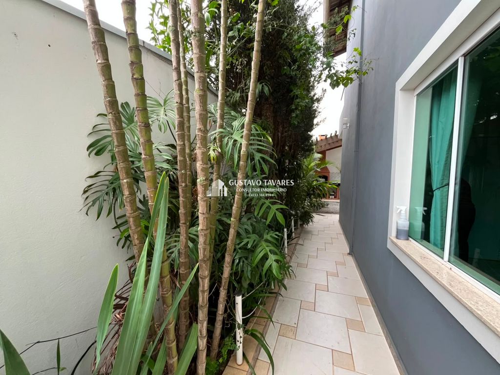 Casa, 4 quartos, 250 m² - Foto 11