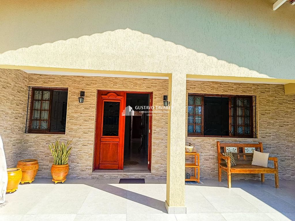 Casa, 3 quartos, 183 m² - Foto 1