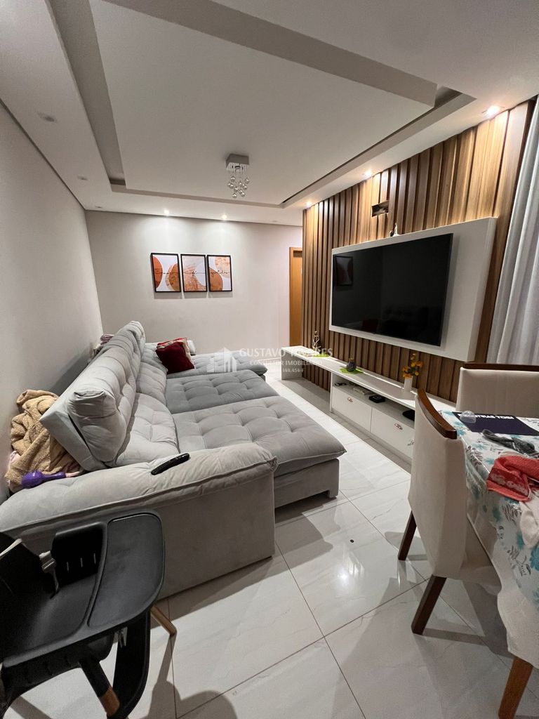 Apartamento à venda com 2 quartos, 61m² - Foto 1