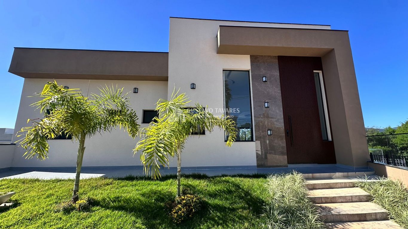 Casa, 3 quartos, 236 m² - Foto 1
