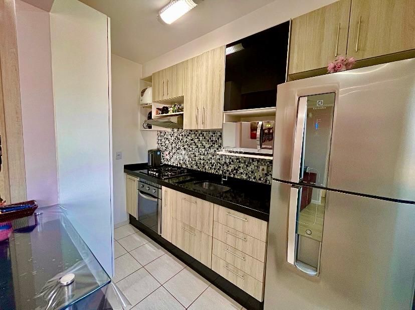 Apartamento à venda com 2 quartos, 60m² - Foto 13