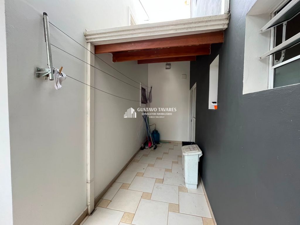 Casa, 4 quartos, 250 m² - Foto 9