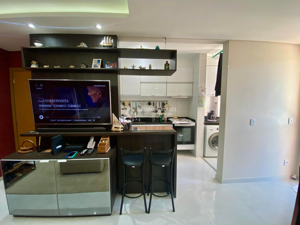 Apartamento à venda com 2 quartos, 60m² - Foto 5