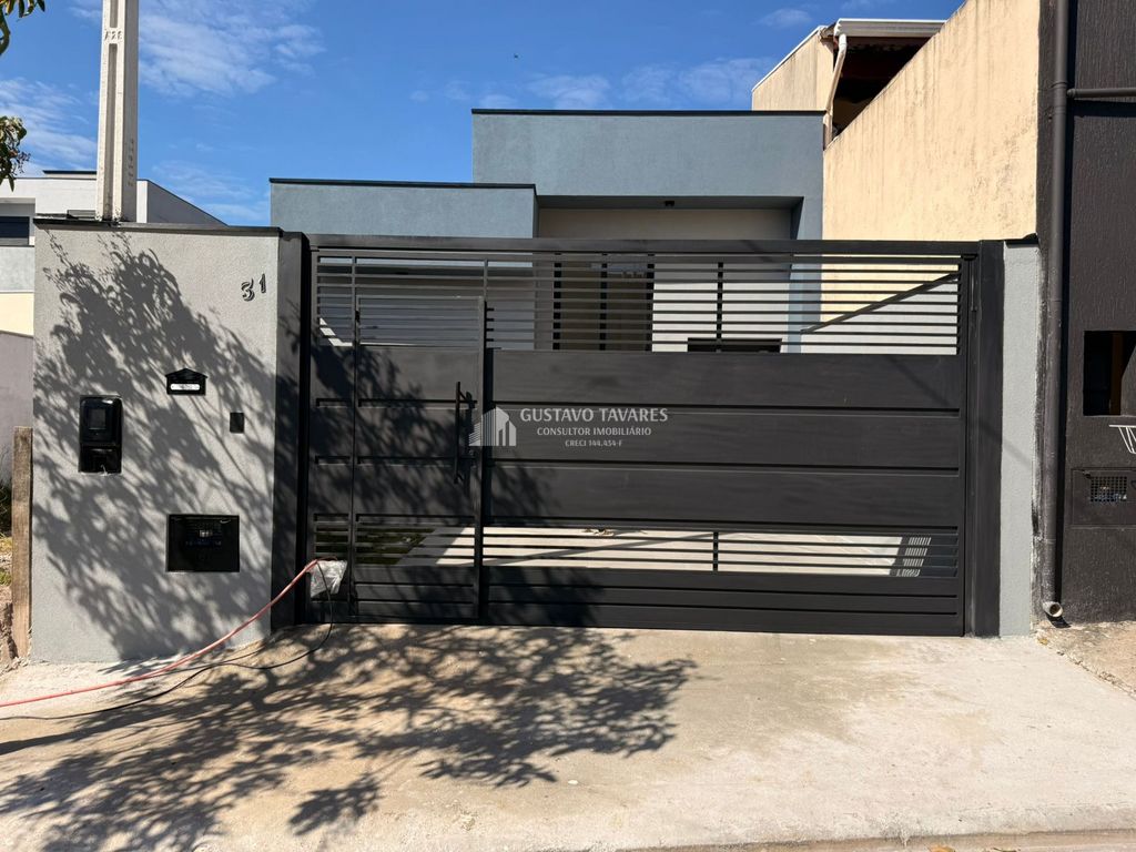 Casa à venda com 3 quartos, 83m² - Foto 2