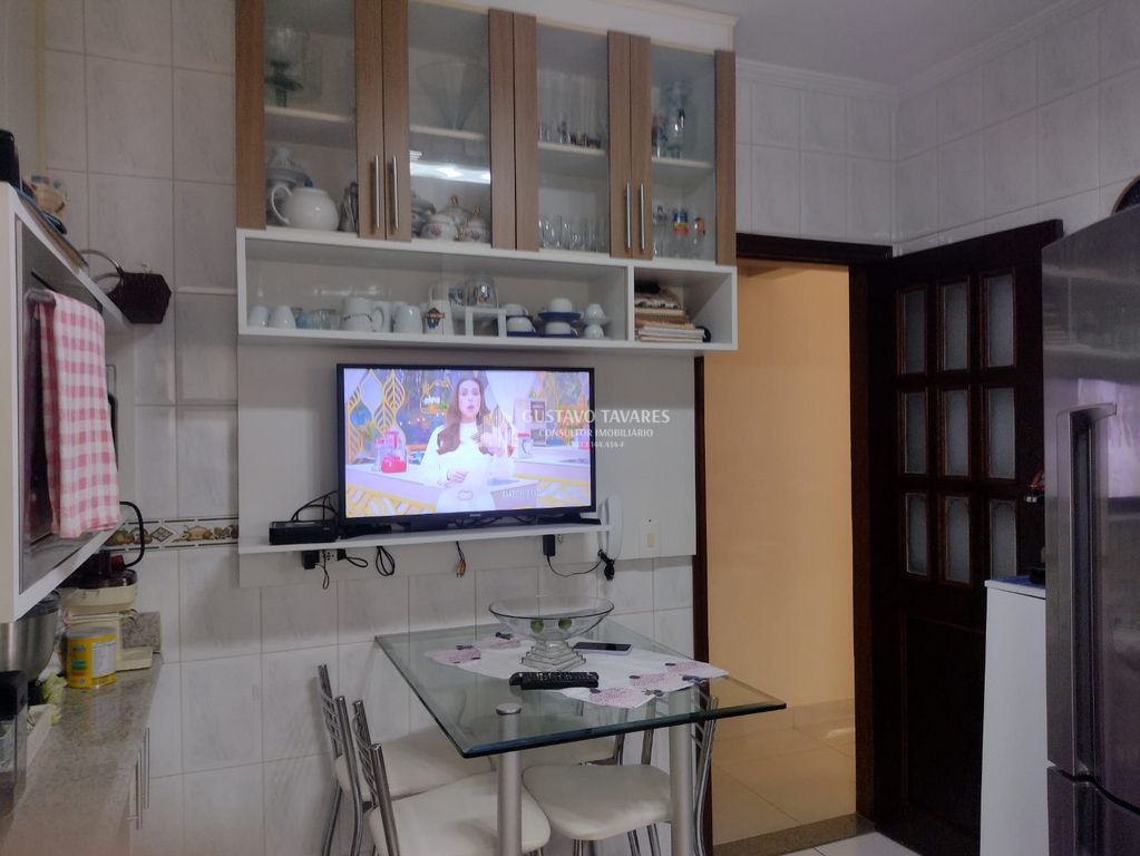 Casa, 3 quartos, 219 m² - Foto 5