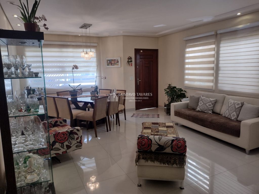 Casa, 3 quartos, 219 m² - Foto 1