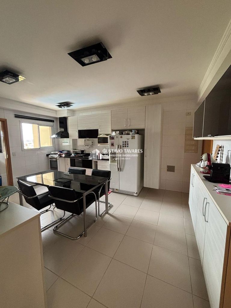 Apartamento, 3 quartos, 158 m² - Foto 2