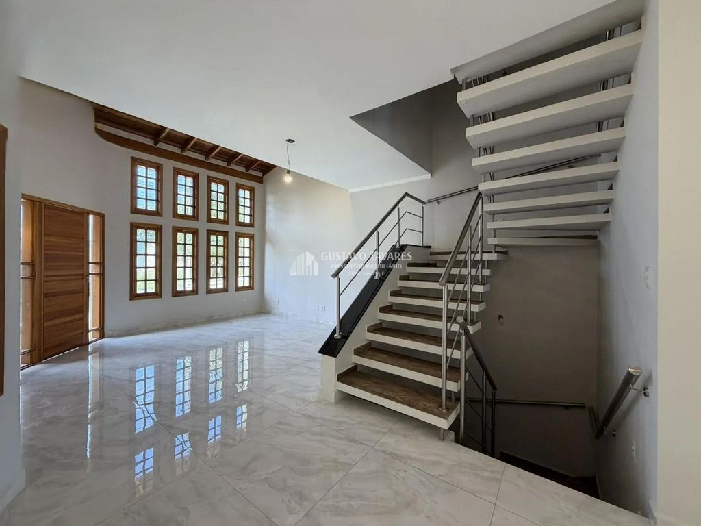 Casa, 4 quartos, 310 m² - Foto 4