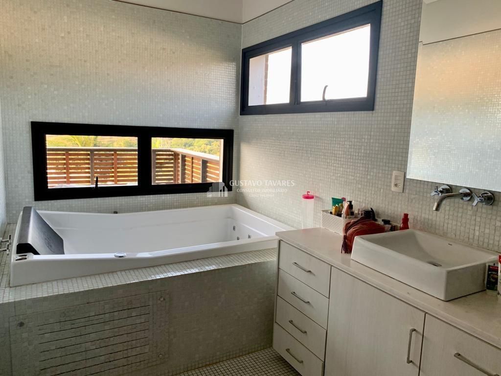 Casa de Condomínio à venda e aluguel com 4 quartos, 562m² - Foto 11