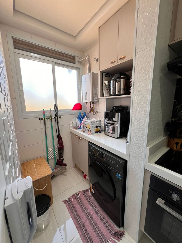 Apartamento à venda com 2 quartos, 61m² - Foto 17