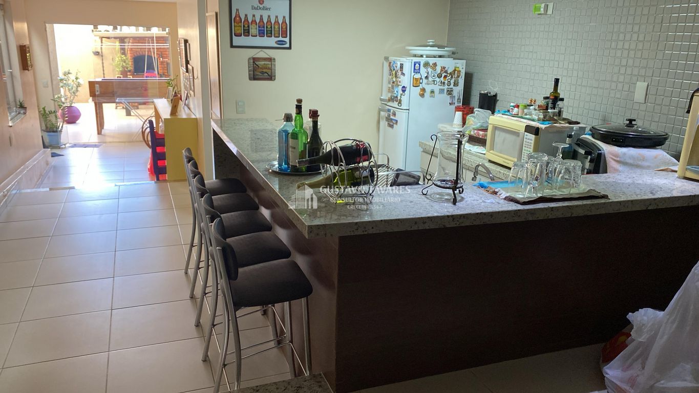 Casa, 3 quartos, 219 m² - Foto 15