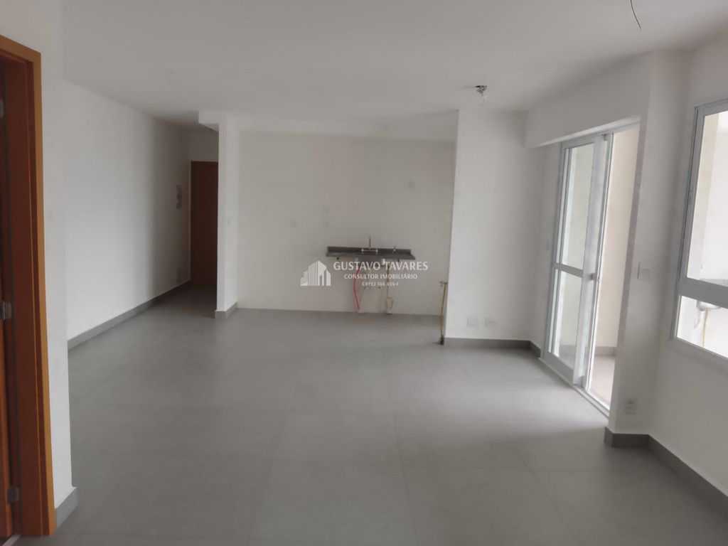 Apartamento à venda com 3 quartos, 88m² - Foto 2
