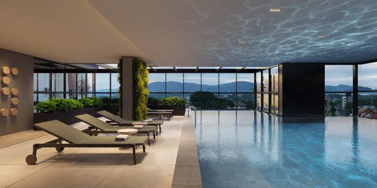 Imagem da piscina aquecida do empreendimento-Grace Bay – Apto  de 2 Quartos (2 suíte) a 300 metros da praia, Piçarras