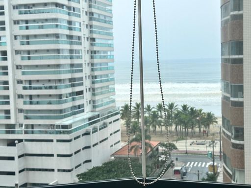Sacada com vista para o mar
