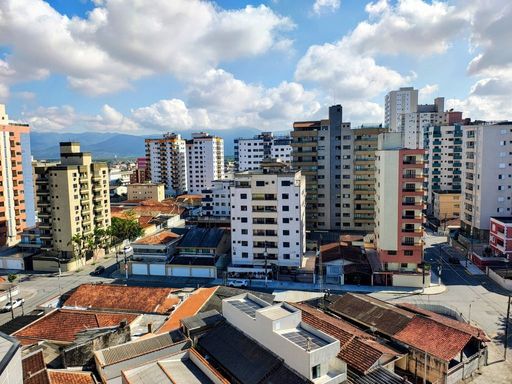 Vista livre da sacada.