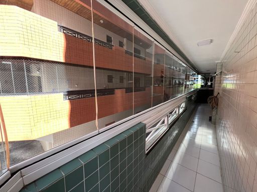 Sacada envidraçada.