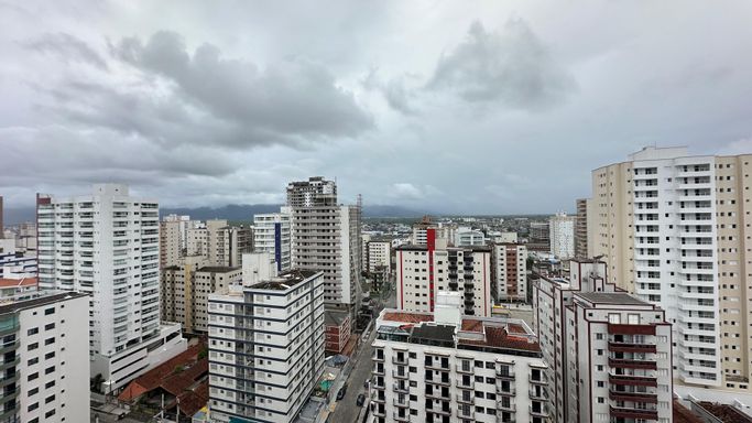 Vista livre da sacada gourmet.