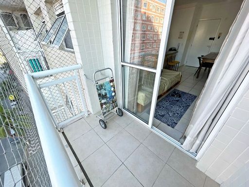 Sacada com vista livre.