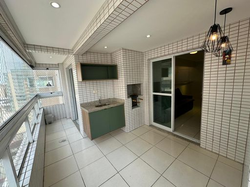 Sacada gourmet envidraçada.