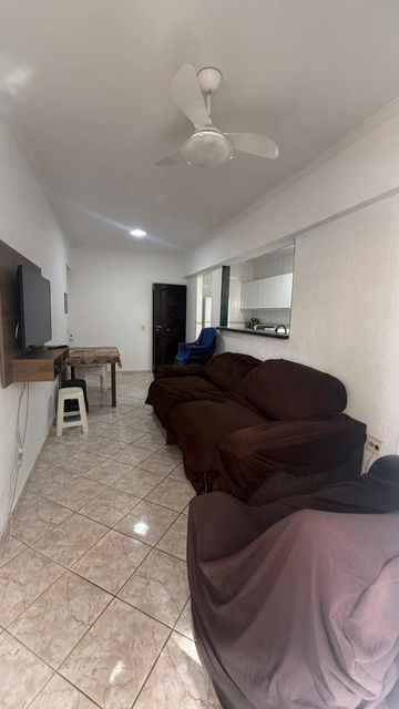 sala bem iluminada