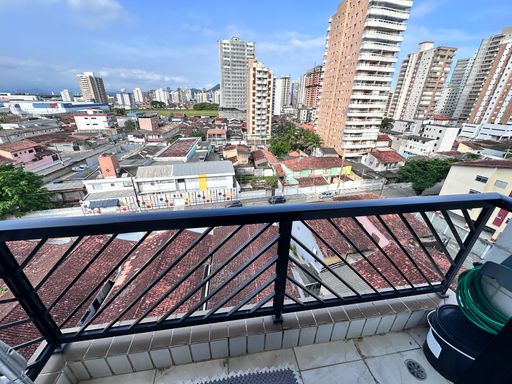 Sacada com vista para o mar.