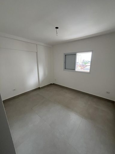 Suíte bem iluminado.