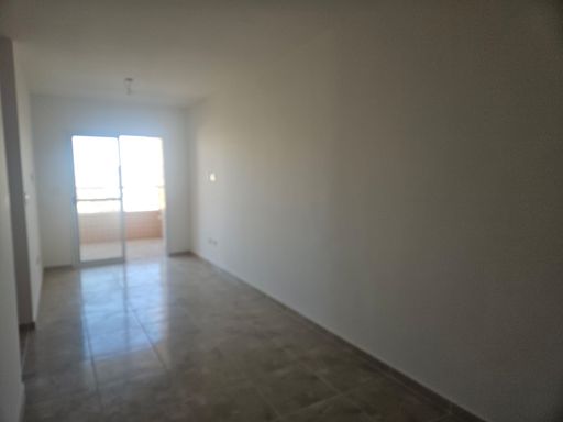 Sala ampla para 2 ambientes
