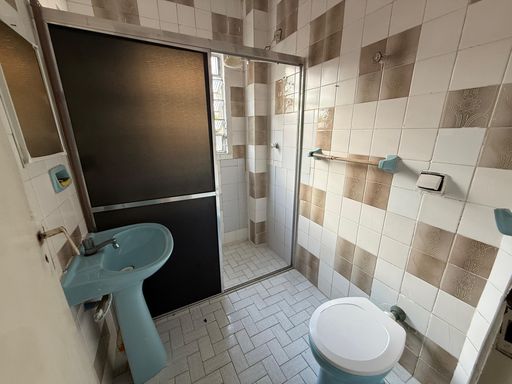 WC social.