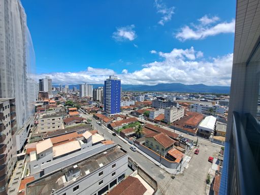 Vista livre da sacada gourmet.