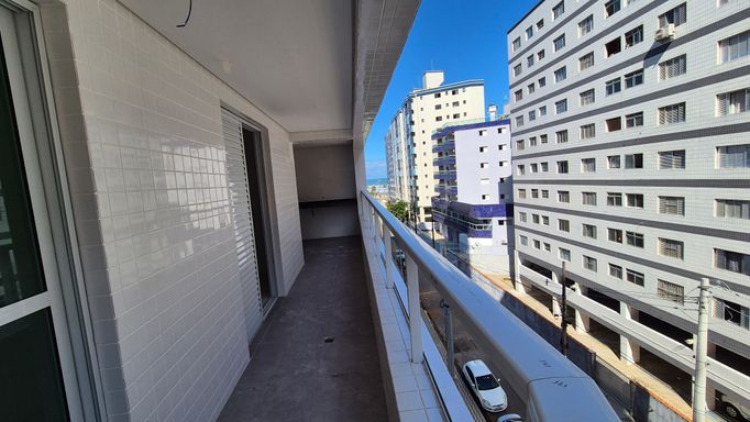 Sacada gourmet com vista para o mar.