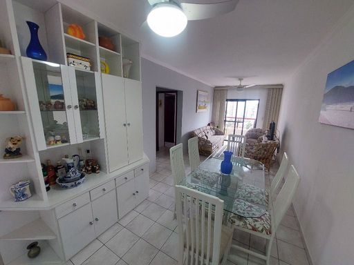 Sala ampla para 2 ambientes