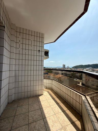 Sacada da sala com vista livre.