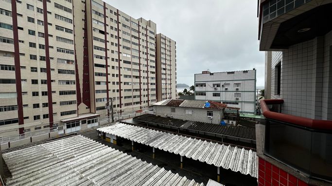 Vista para o mar da sacada da sala.